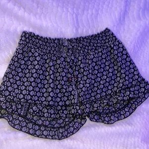 Little shorts, black and white